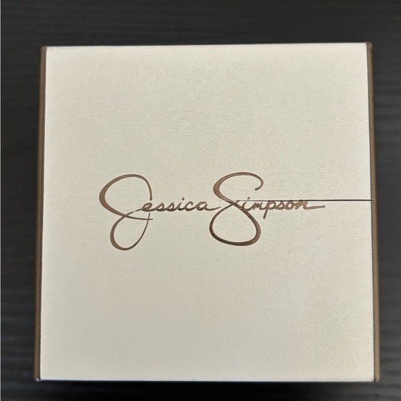 NWT Jessica Simpson Silver Women’s Watch - Picture 4 of 5